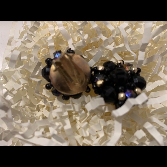 Ear clip - Picture 2 of 3